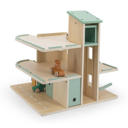 Garaje de madera con accesorios