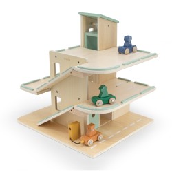 Garaje de madera con accesorios