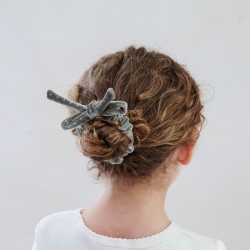 Scrunchies Christmas Velvet Bow - Mimi & Lula